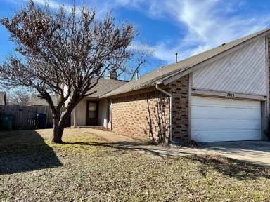 Main picture of 7905 Harvest Moon Rd