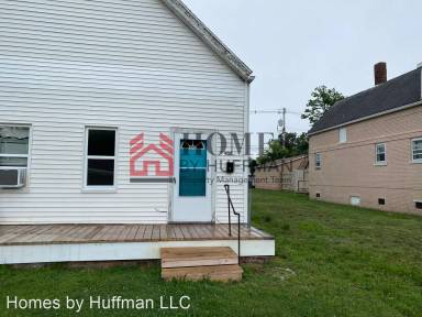 Main picture of 907 N 2nd Ave