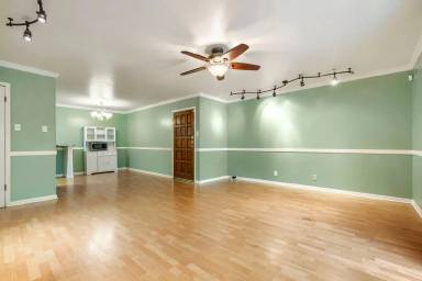 Main picture of 2300 Nacogdoches Rd