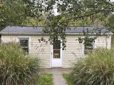Main picture of 2427 Clayton Ave
