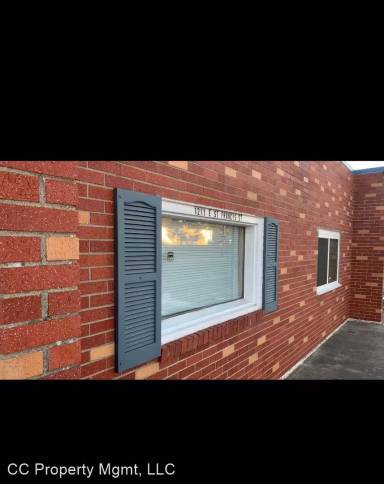 Main picture of 1211 E Saint Francis St