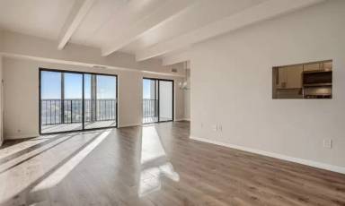 Main picture of Candlewyck Condominiums