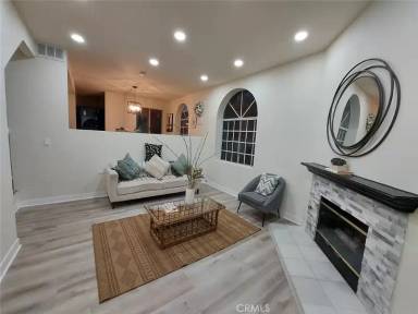 Main picture of 2440 Manhattan Beach Blvd