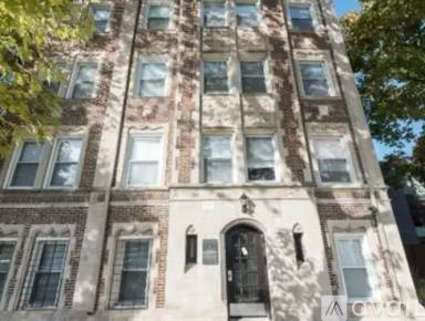 Main picture of 2936 W Palmer St