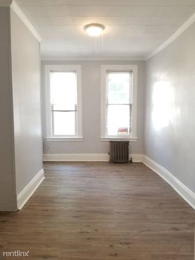 Main picture of 8840 85th St