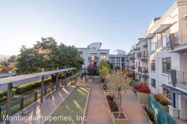 Main picture of 10745 N De Anza Blvd