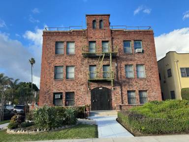 Main picture of 2329 W 25th St