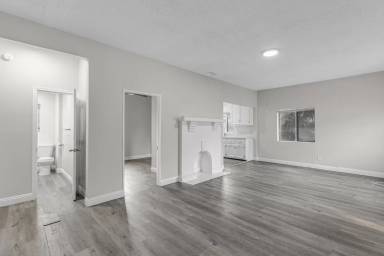Main picture of 2018 E 3rd St