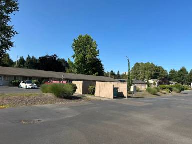 Main picture of 1019 9th St SE