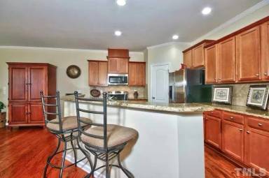 Main picture of 549 Panorama Park Pl
