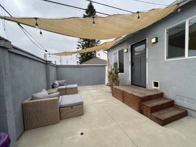 Main picture of 2298 Termino Ave