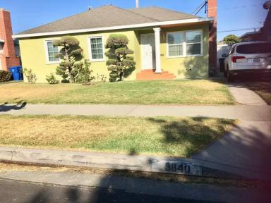 Main picture of 3840 West Blvd