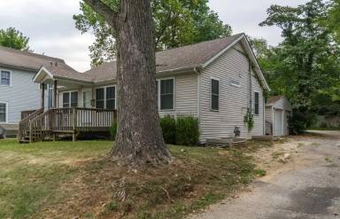 Main picture of 505 S Highland Ave