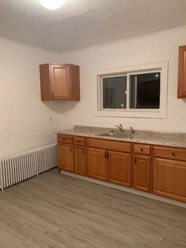 Main picture of 39 N Pawling St