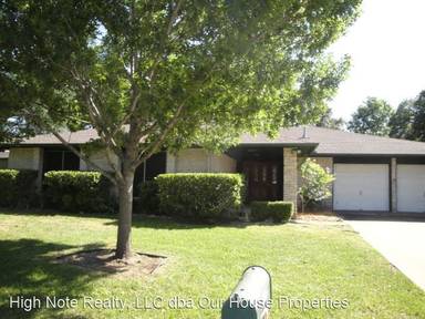 Main picture of 11502 Queens Way