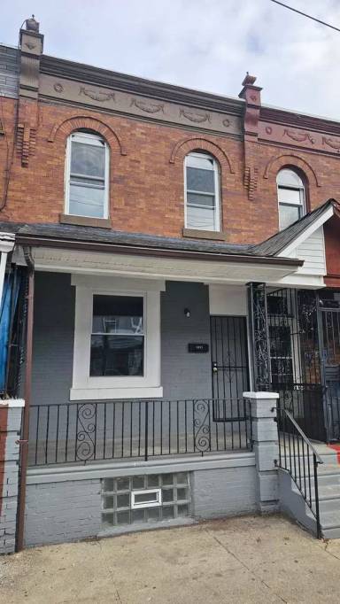 Main picture of 4047 N 6th St