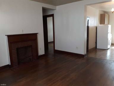 Main picture of 638 N Main St