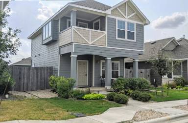 Main picture of 211 Wainscot Oak Way