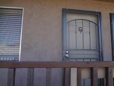 Main picture of 150 S 13th St