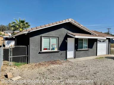 Main picture of 16510 Lakeshore Dr