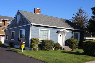 Main picture of 832 N Holladay Dr