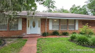 Main picture of 111 Nancy Pl