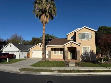 Main picture of 1308 Hamlet Ct
