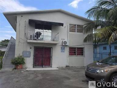 Main picture of 1556 NW 62nd Ter