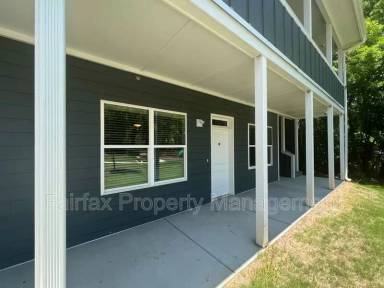 Main picture of 518 Boone St