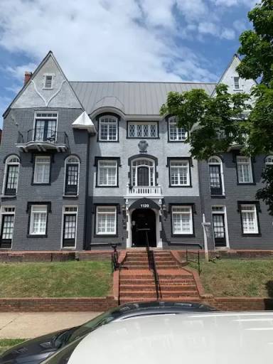 Main picture of Grace St 1120 - 6