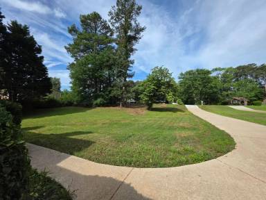Main picture of 102 Park Place Dr