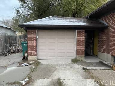 Main picture of 267 S State St