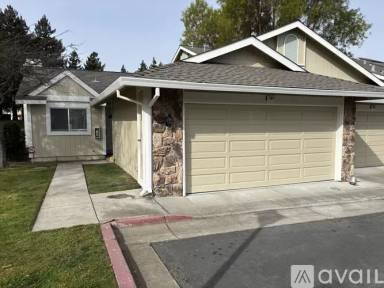 Main picture of 267 S Wildwood