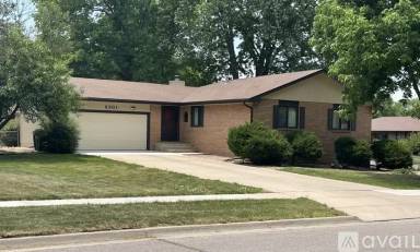 Main picture of 6201 Deerwood Dr
