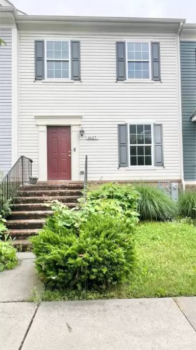 Main picture of 1627 Evergreen Way