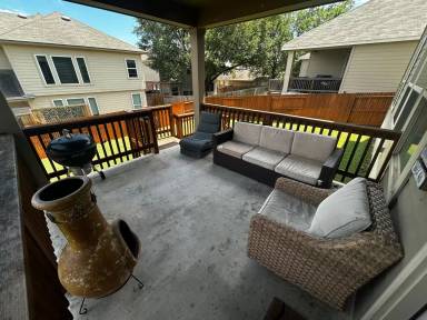 Main picture of 245 Nomad Ln