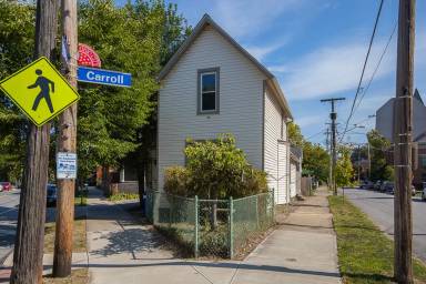 Main picture of 1921 Fulton Rd