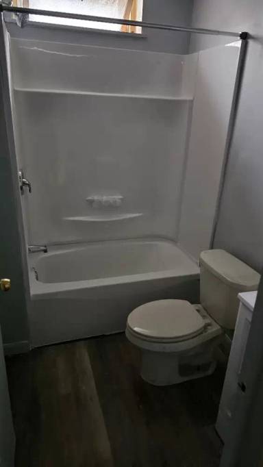 Main picture of 247 N 4th St