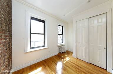Main picture of Empire House