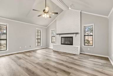 Main picture of 10 Yukon Cv