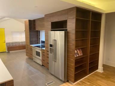 Main picture of 809 Moro St