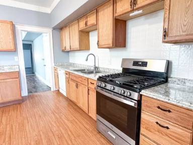 Main picture of 442 Fox St