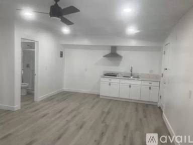 Main picture of 8822 Tamarisk Cir