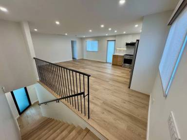 Main picture of 110 Paseo de la Concha