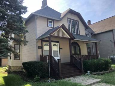 Main picture of 21 N Channing St