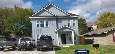 Main picture of 217 Richards St