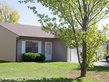 Main picture of 40 N Rainbow Dr