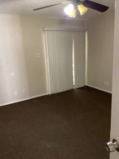 Main picture of 419 W Spruce Ave