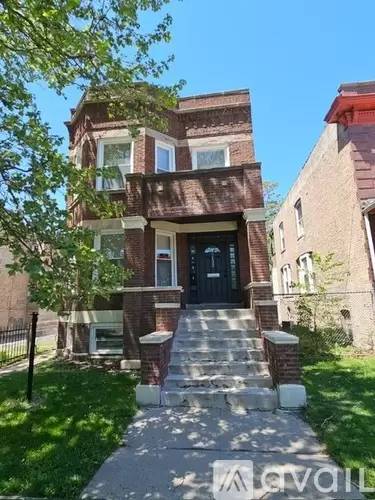 Main picture of 7132 S Saint Lawrence Ave