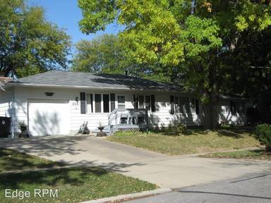Main picture of 2221 W 3rd St